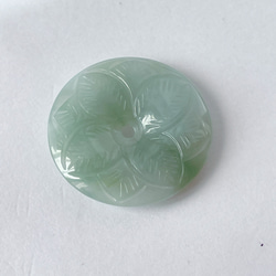 新入荷】天然玉石 和田玉 レリーフ彫刻バングル 梅の花 鑑定書付