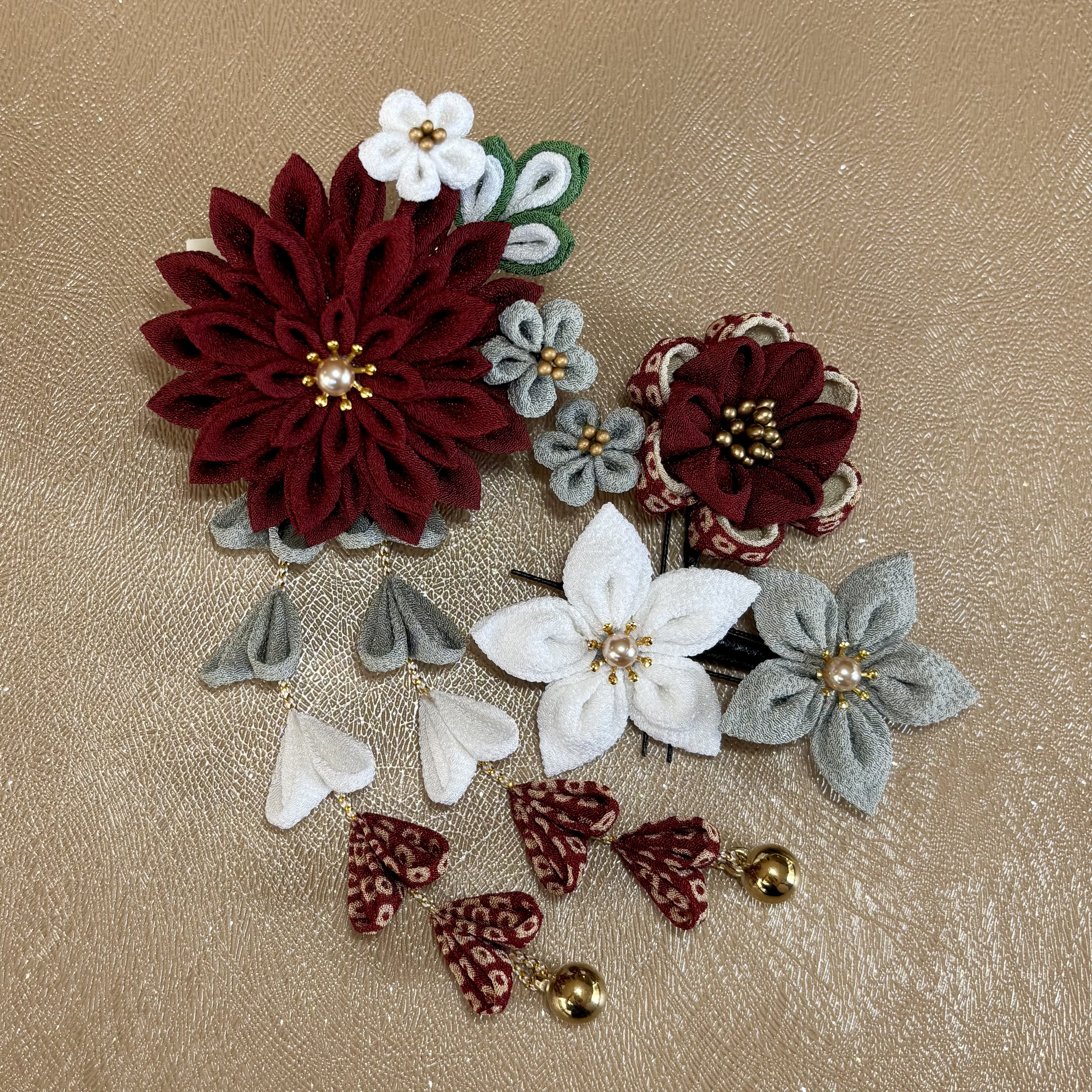 ⭐︎受注制作【瑞雲】〈ダリア小〉ボブ ショート つまみ細工 髪飾り 成人式 レトロ えんじ　ワインレッド