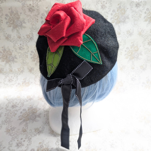 つまみ細工のベレー帽『緋薔薇』 ベレー帽・ハンチング 柊なお 通販