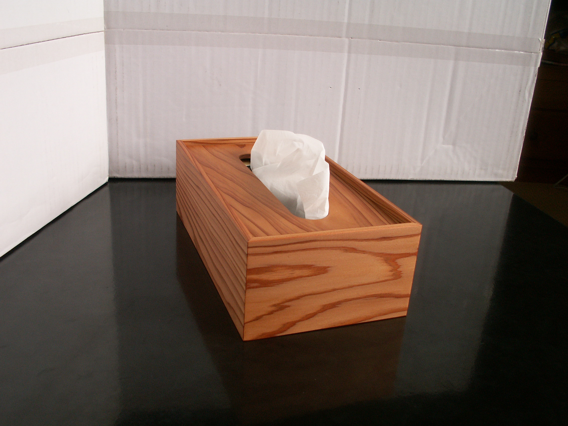 ●屋久杉　無垢　ティッシュケースカバー　ティッシュペーパーボックス　木製　K466