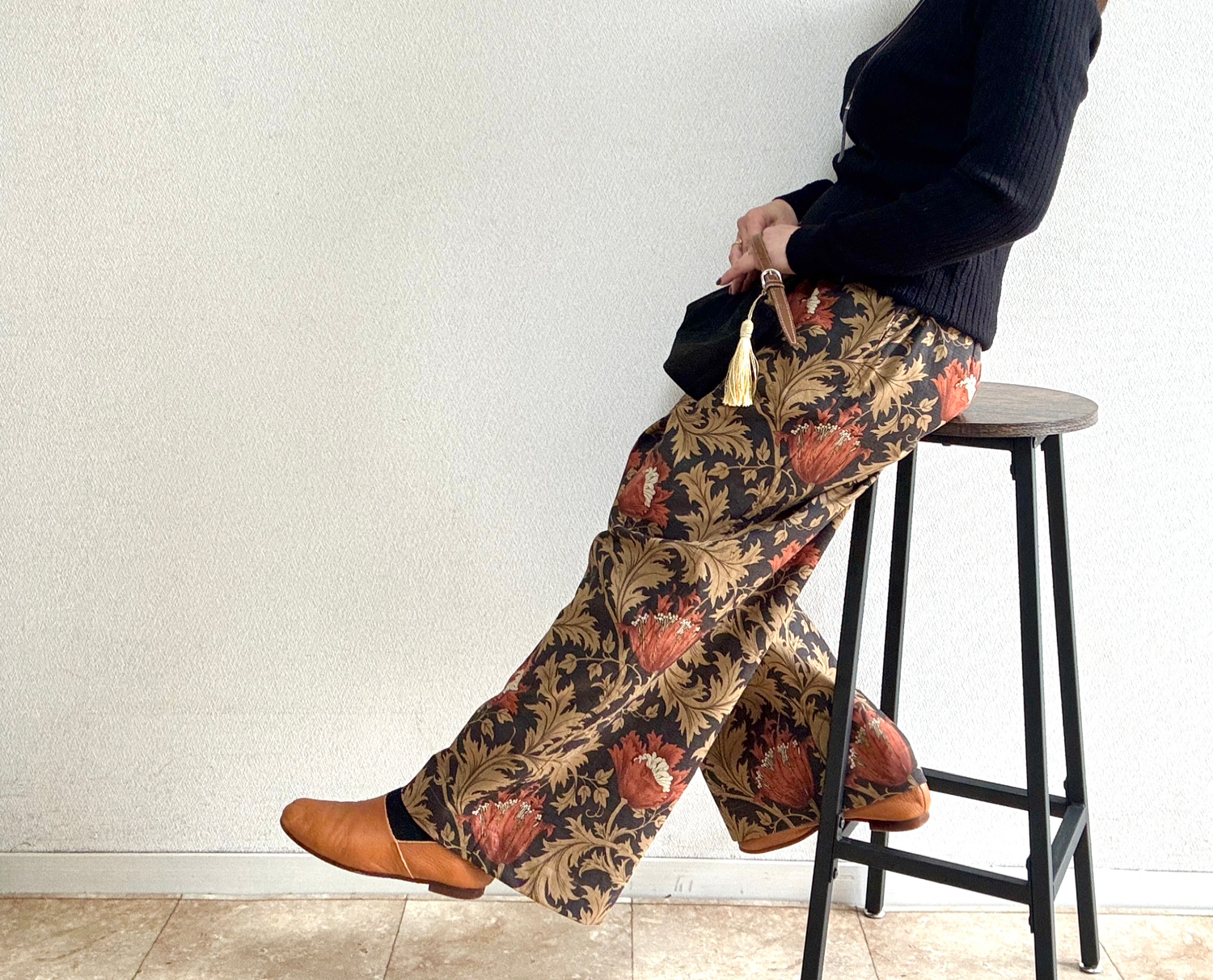 ゆるっとガラパン♦モリスのワイドパンツ （アネモネ）大人の赤花 再販2＊受注製作＊