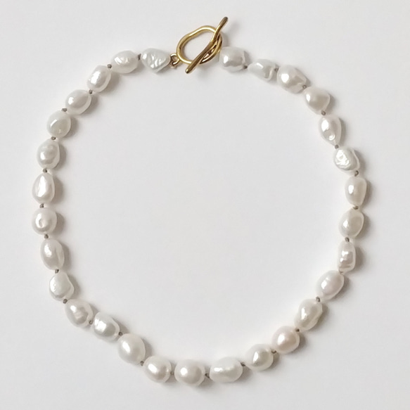 1697感情の安定✨️✨️可愛い三角形♡　バロックパールネックレス　ハンドメイド バロックパール カラーノットネックレス｜ベージュ×ゴールド｜淡水真珠