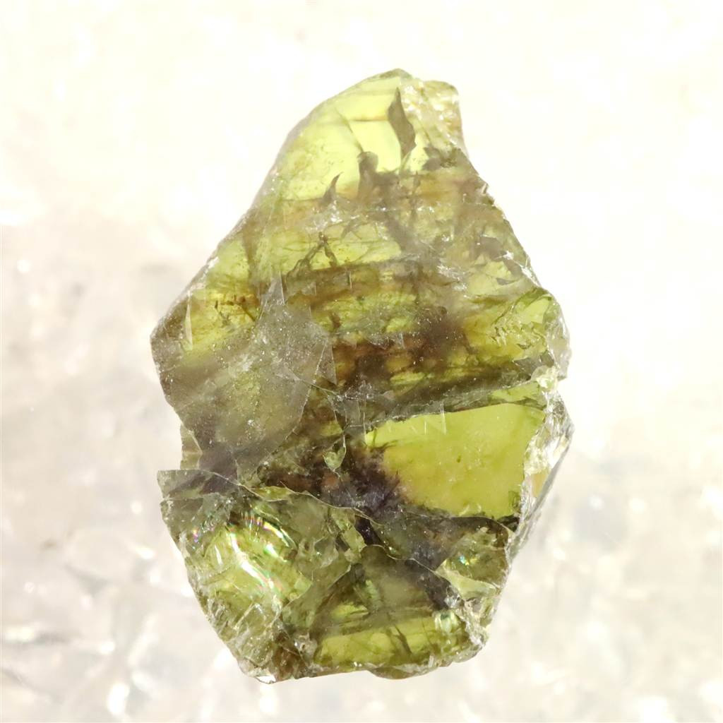 タンザニア モンド産  スフェーン 26mm原石 4.78g #33662