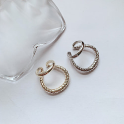 ❤️オススメセット❤️ 高品質イヤーカフ　２連  シルバー  ツイスト　両耳用♪ 5枚目の画像