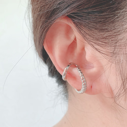 ❤️オススメセット❤️ 高品質イヤーカフ　２連  シルバー  ツイスト　両耳用♪ 4枚目の画像