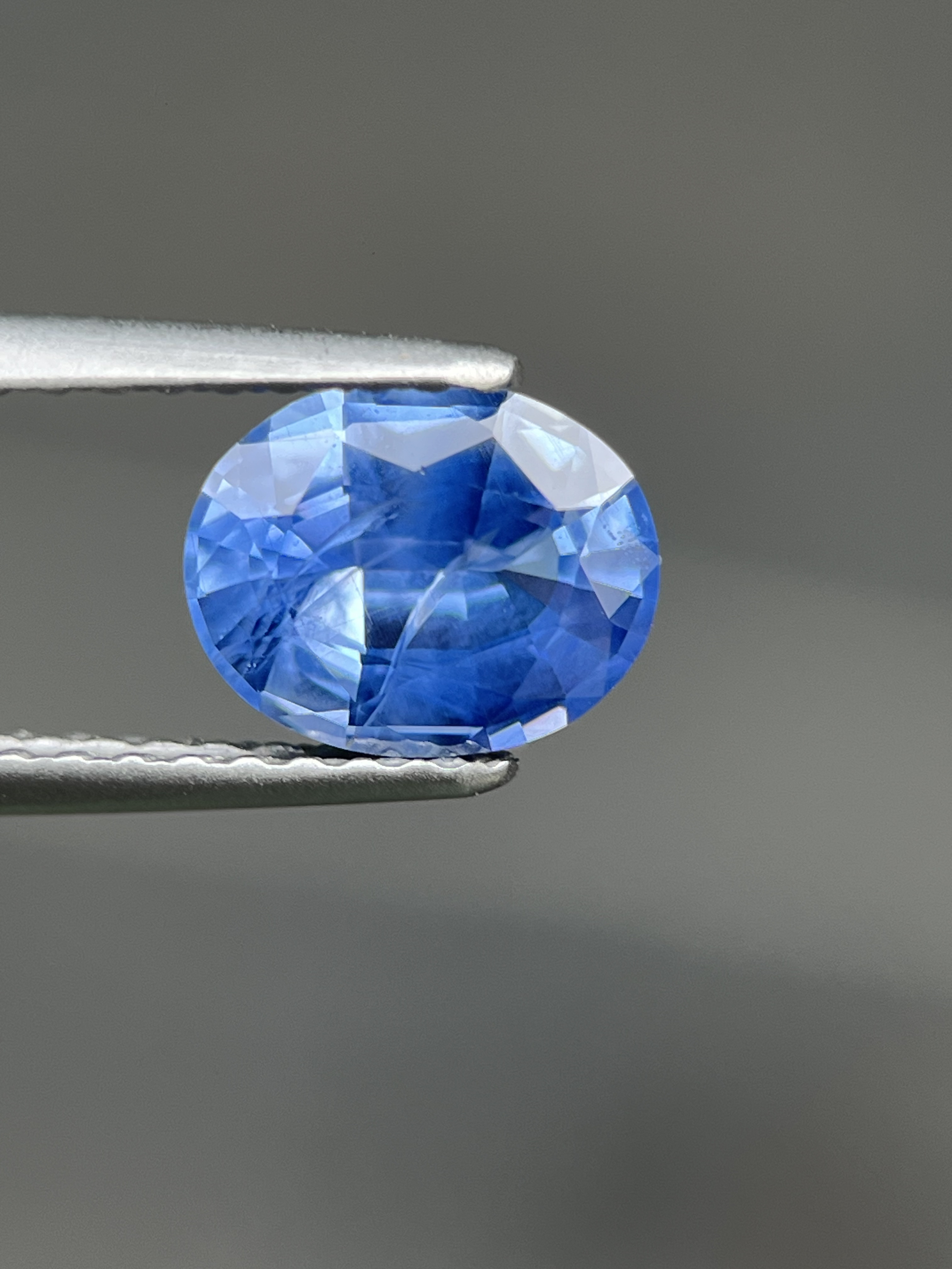 天然石ブルーサファイア 1.1ctNatural blue Sapphire