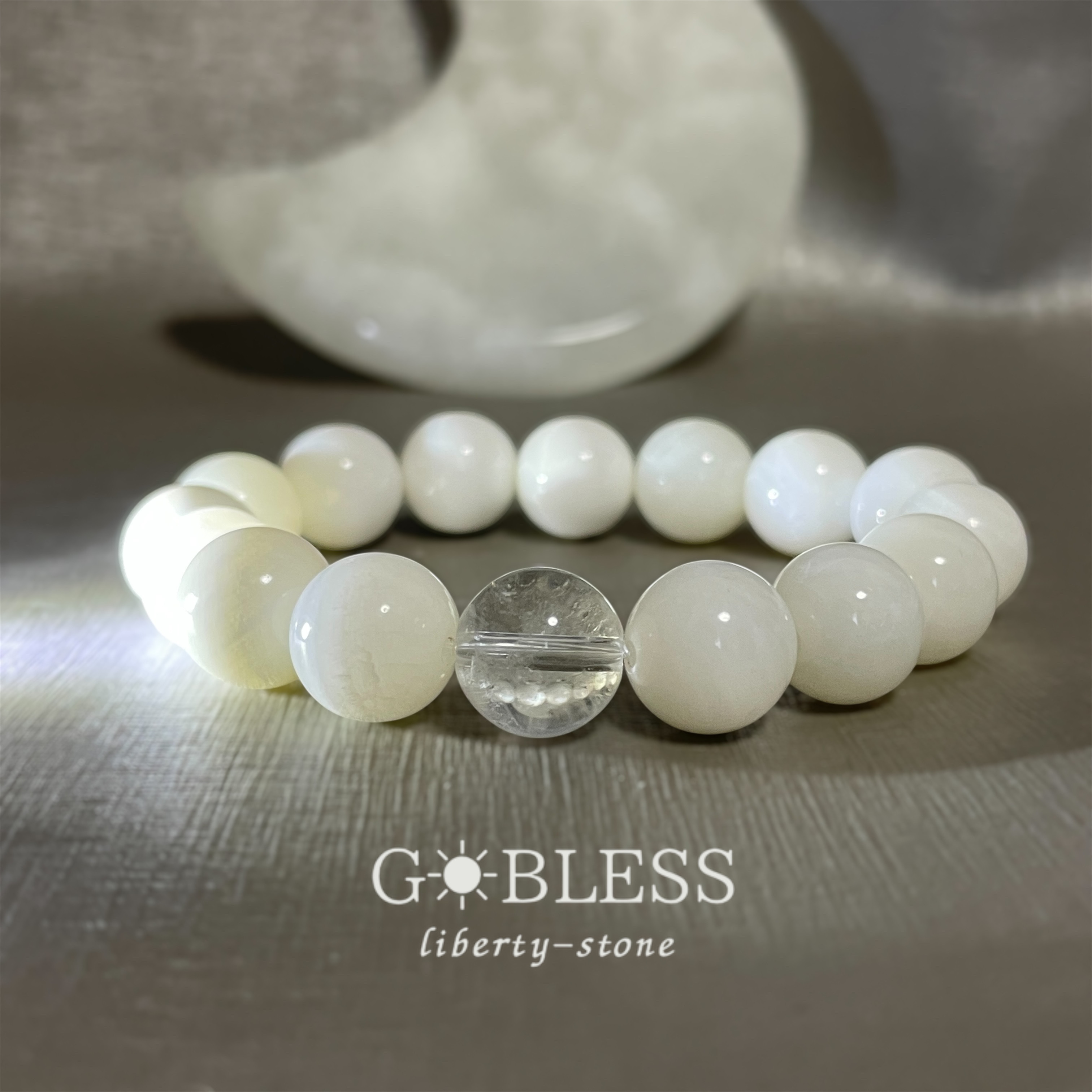 315.陰陽太極図-ﾒｵﾄ-／ 水晶×シャコガイ／ ブレスレット