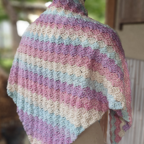 三角ショール/くすみカラー/大人ゆめかわ/ユニコーン/手編み/かぎ針