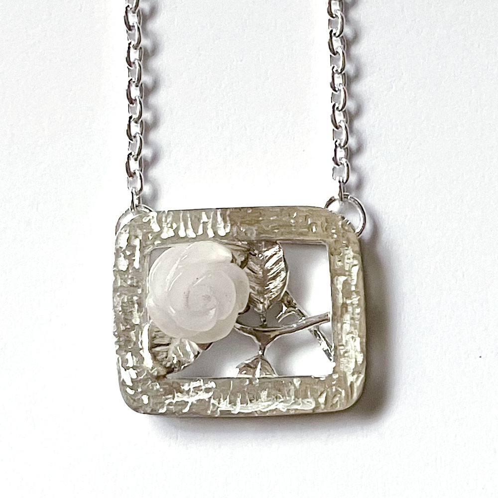 紅女　ROSEシルバーペンダント（ローズクォーツ）