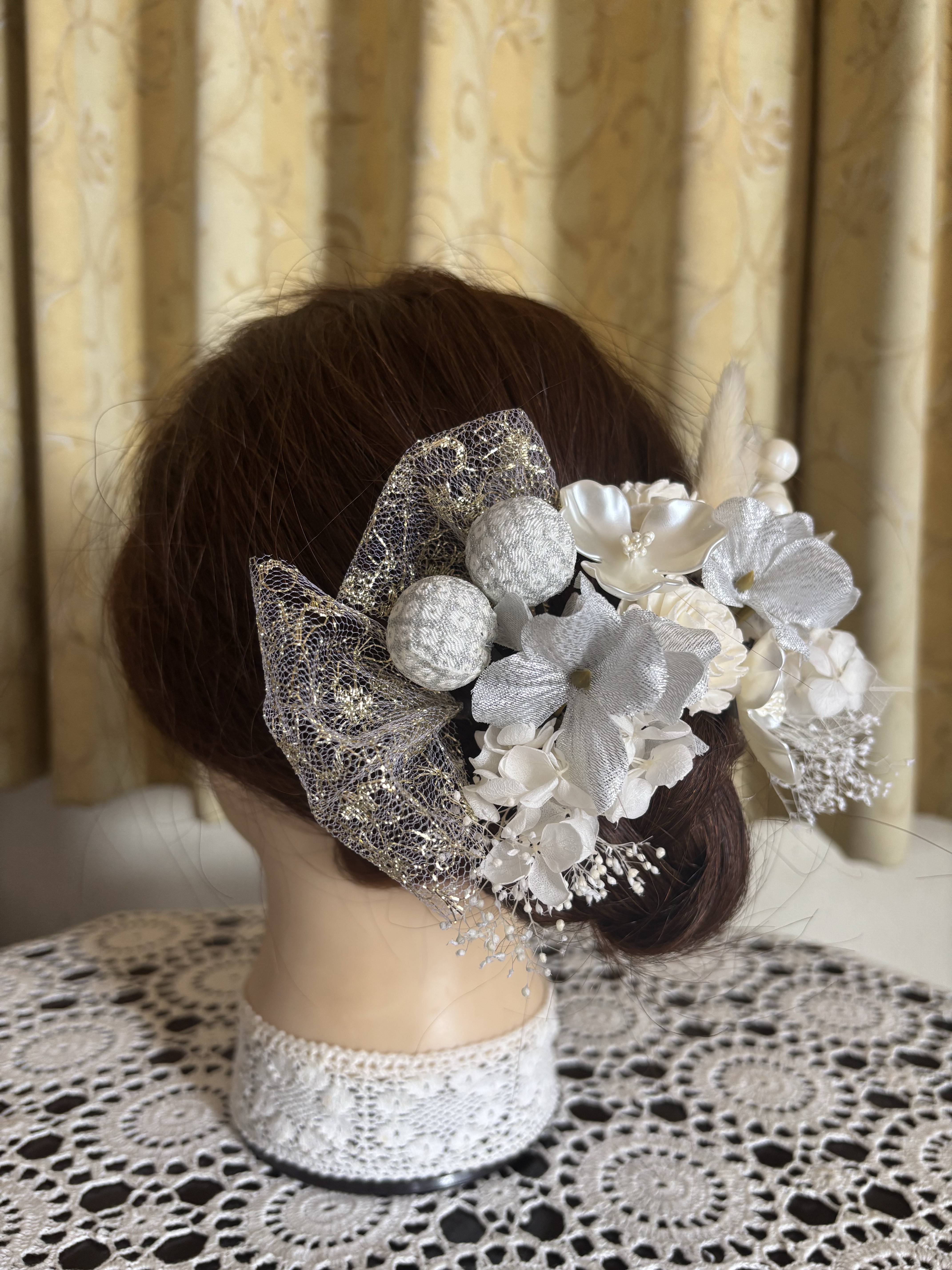 髪飾り　結婚式　白無垢　色打掛　卒業式　袴　成人式　ヘッドパーツ　ヘッドドレス　前撮り　ホワイト　シルバー　NO.532