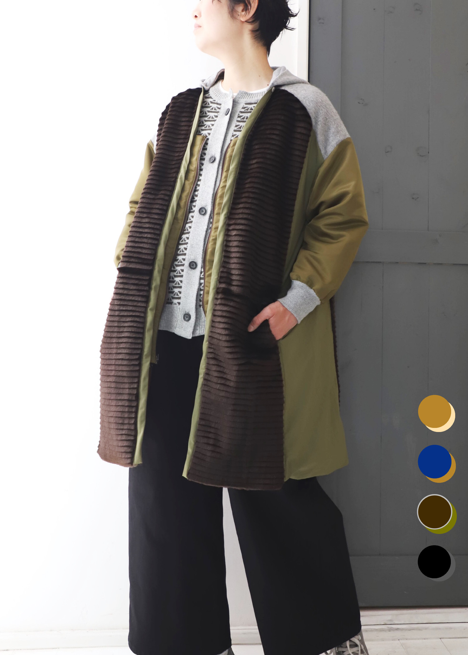 秋冬アウターサンプルセールSALE特価掘り出し物フード付きファーコート　TT101BR