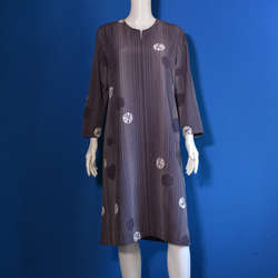 着物リメイク ロングワンピース（絹大島紬）Vネック 長袖 ワンピース