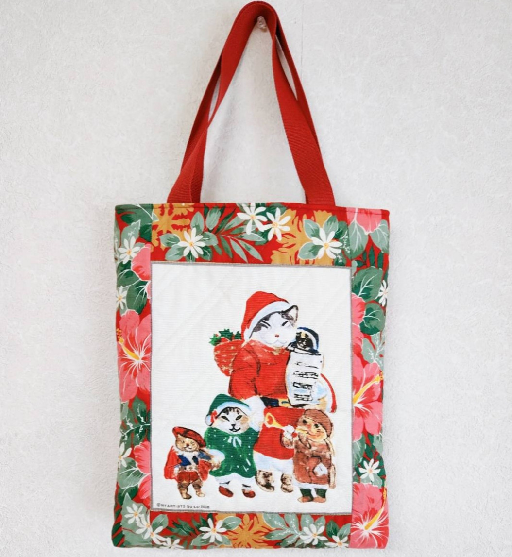 ★★SALE ★★猫ちゃんX'masビッグトートバッグ　ショルダーバッグ　ハワイアンキルト　パッチワーク　キャシー中島