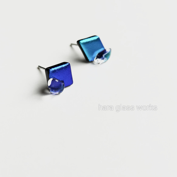 メタリックガラスとガラス雫のピアス（ブラックベース）（アレルギー対応ピアス／樹脂ピアス選択） 6枚目の画像