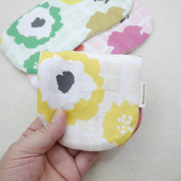 ふわもこハンカチ｜ポップフラワー-Pop Flower-｜S・10×20cm｜ガーゼハンカチ｜敏感肌｜北欧風｜ギフト 2枚目の画像