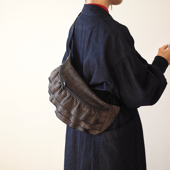 グレンチェックのフリルショルダー(L）/ウールツイード素材【受注生産】 3枚目の画像