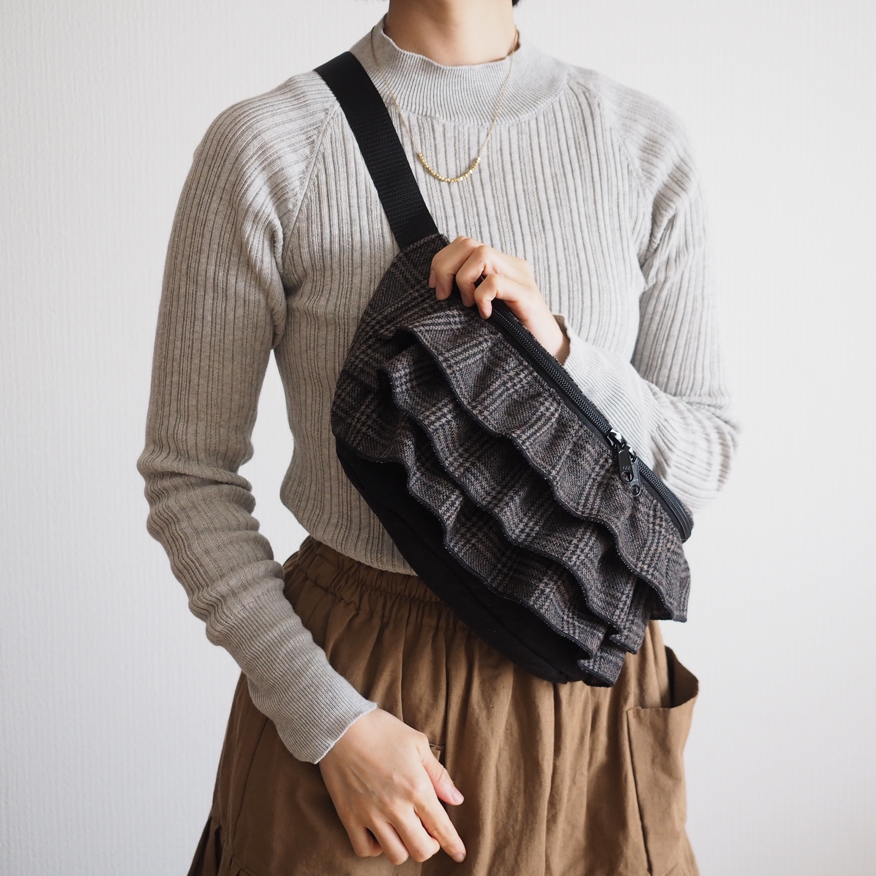 グレンチェックのフリルショルダー(L）/ウールツイード素材【受注生産】