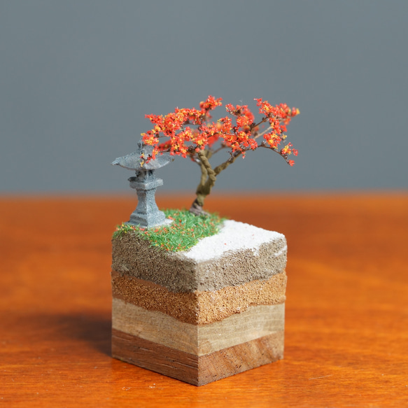 テラリウムブロック 石灯籠と小道 秋 1枚目の画像