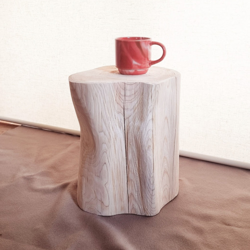 天然アロマ 根元末広がり 切株スツール・テーブル・無垢無塗装・オーガニック 天然アロマ 根元末広がり 切株スツール・テーブル・無垢無塗装