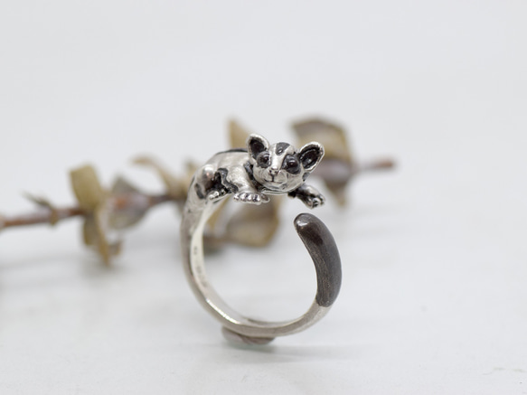 抱きつきフクロモモンガのシルバーリング 3枚目の画像