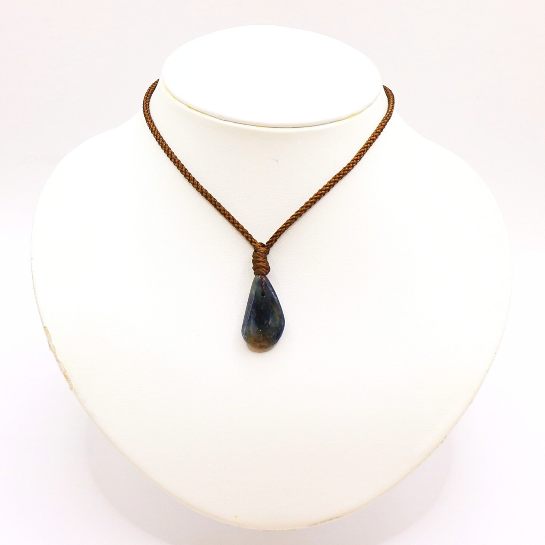 サファイア 原石 genseki110