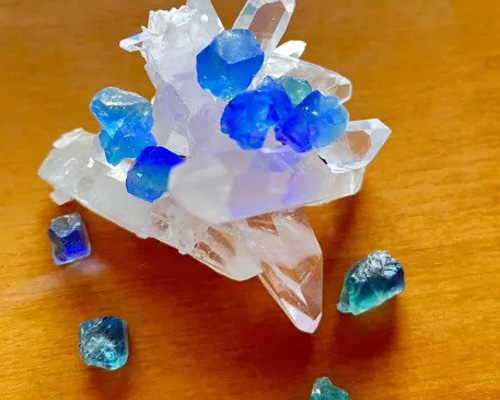 【一点物】キラキラデ　フローライトと水晶　風の時代 6e3b2fb01c9771b489f9c8c3aca44c