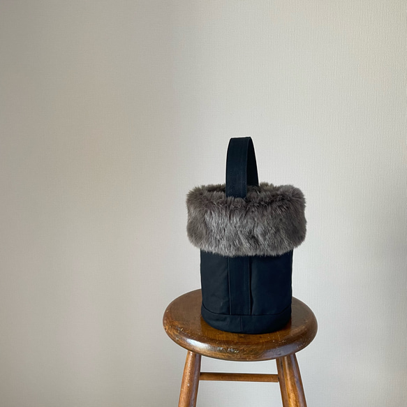 2WAY［取外し可］グレーファーアタッチメント 帆布トートバッグ ブラック パラフィン加工 4枚目の画像