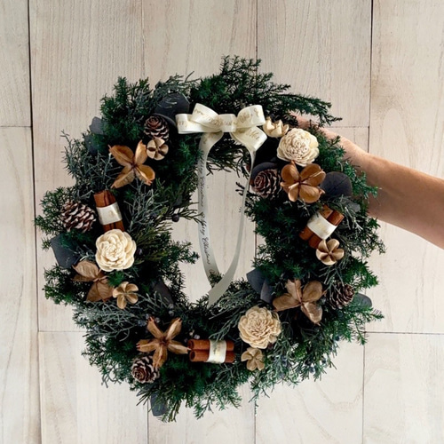 ドライフラワー★ボリュームグリーンリース★セルリア　クリスマスにも♪ 香りも楽しむクリスマスリース〜プリザーブドフラワー・ドライフラワー