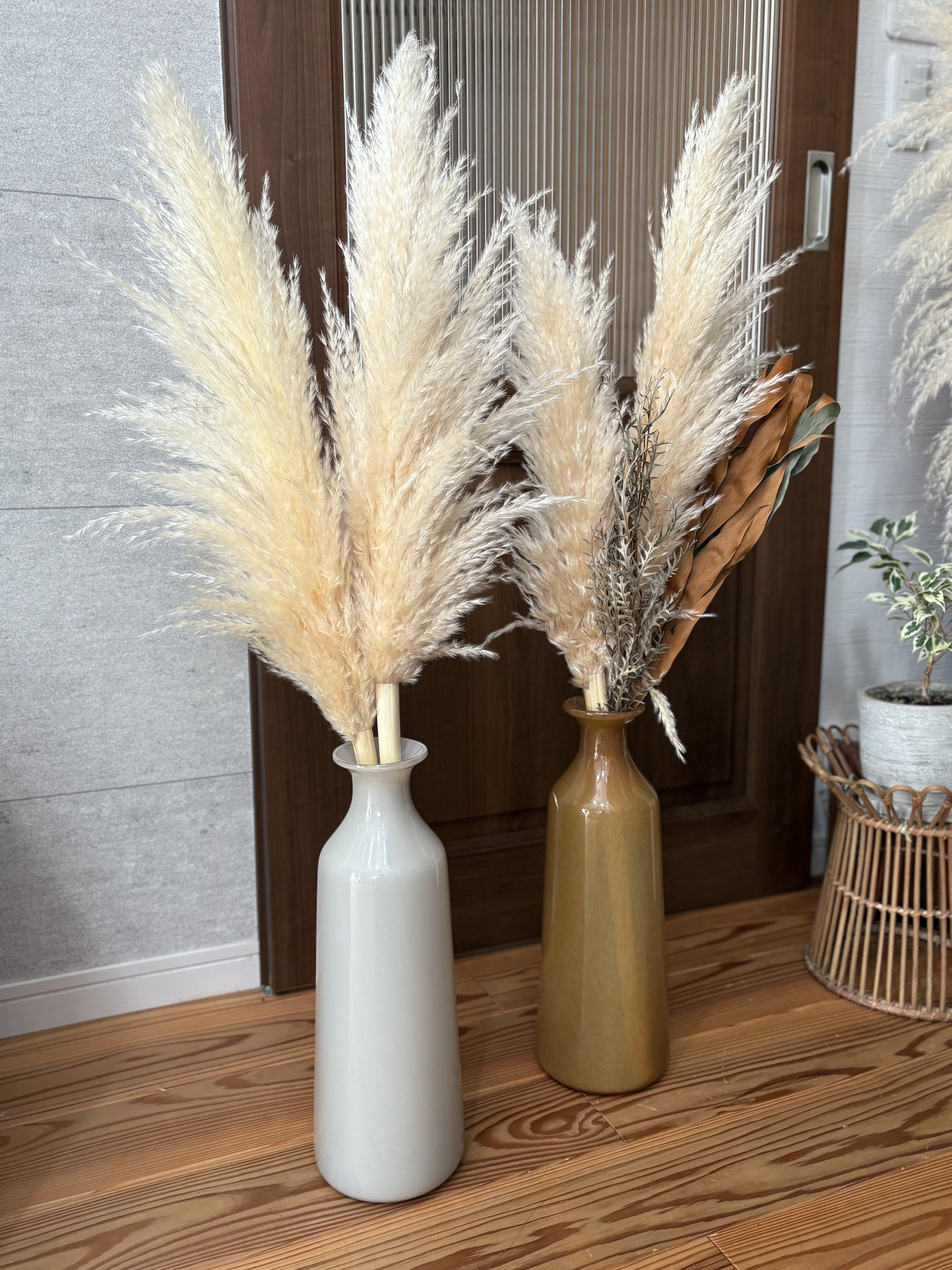 ミルキーガラスで作ったフラワーベース　トールサイズ