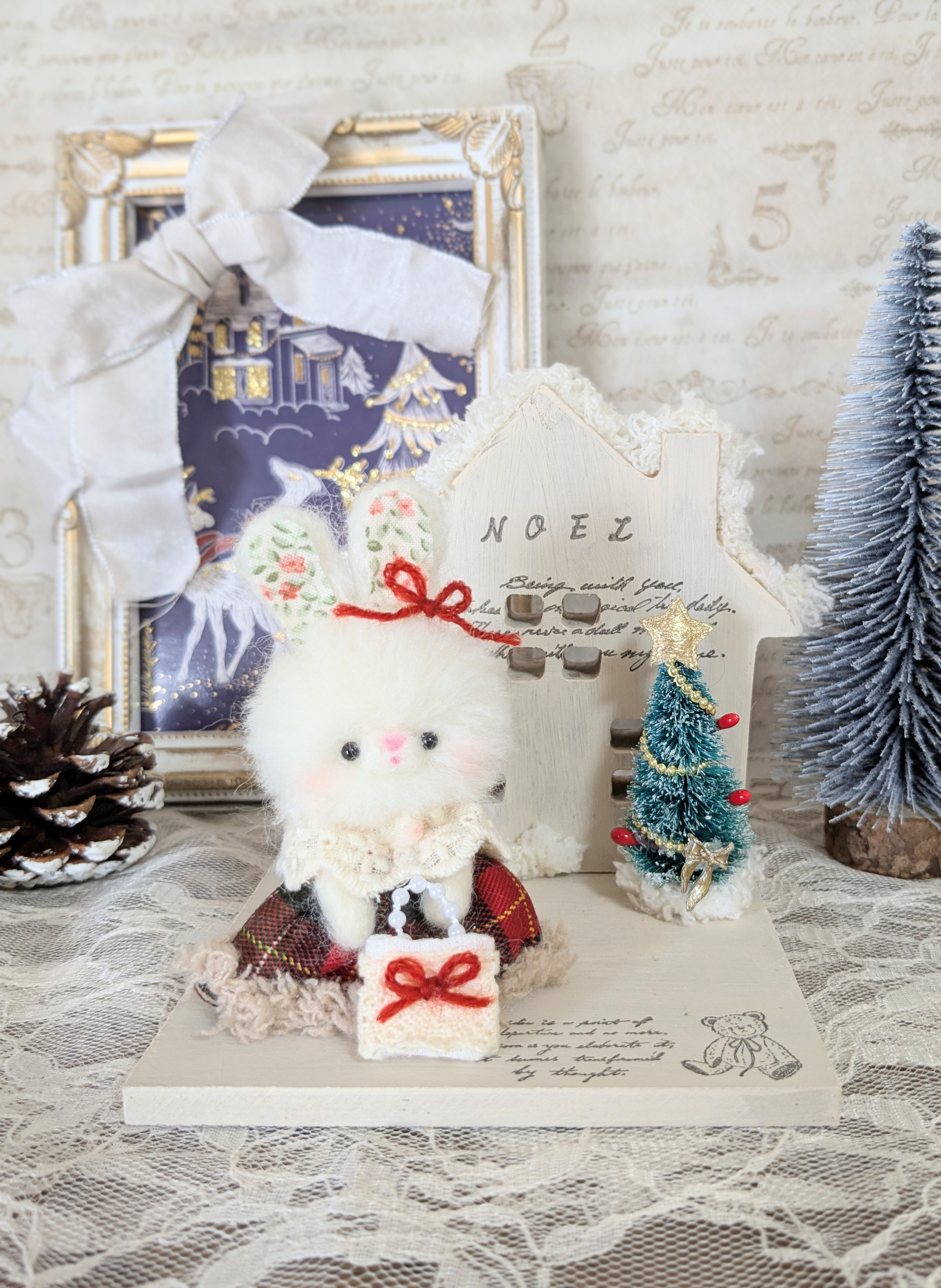 ふんわり冬うさぎ＊NOËLの小さな贈りもの【羊毛フェルト】