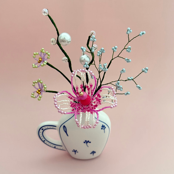 ビーズフラワー　ブーケ（ピンク／ブルー／パープル） 1枚目の画像