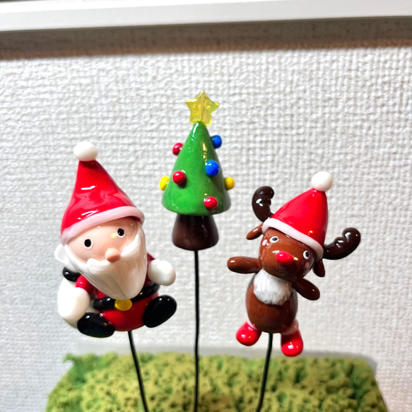 クリスマスピック(樹脂粘土)レジンコーティング 2枚目の画像