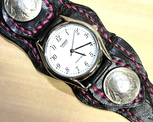 本物鰐革使用の腕時計ベルト、手縫い仕上げ、アメリカンスタイル