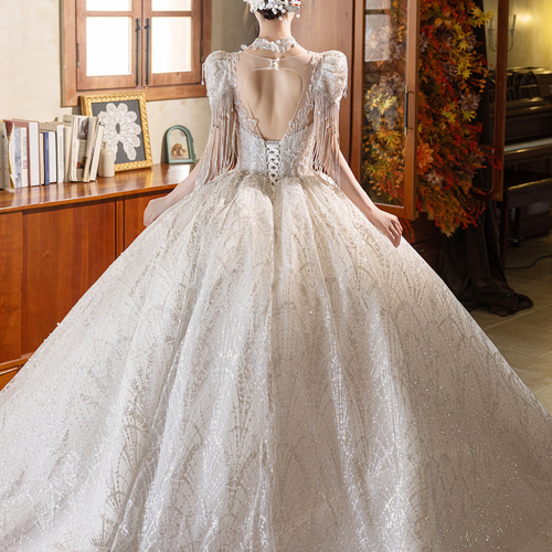 豪華 白 高級 きらきら ウェディングドレス パーティー 結婚式 花嫁