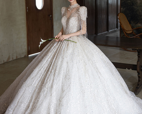 豪華 白 高級 きらきら ウェディングドレス パーティー 結婚式 花嫁
