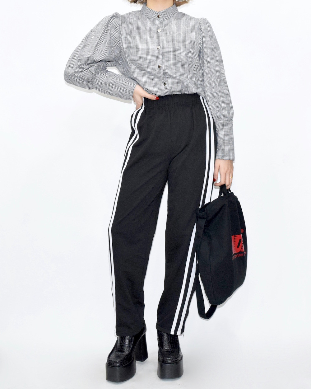 CHECKED BALLOON-SLEEVE BLOUSE　ブラウス　グレー　きれいめ