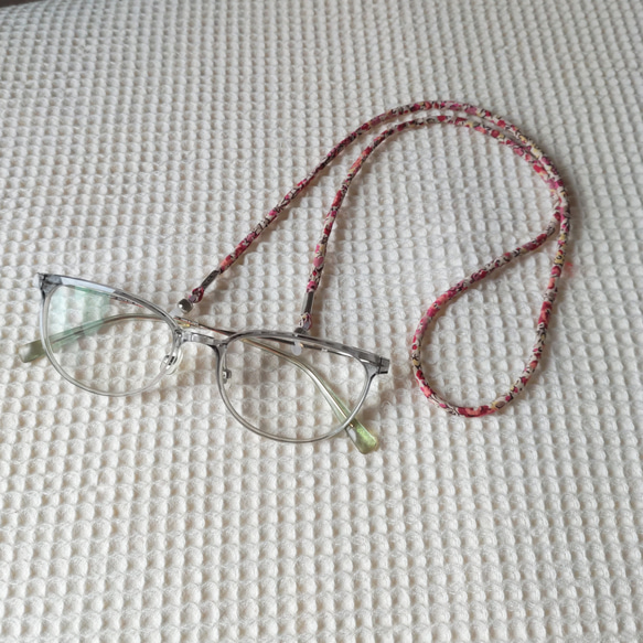 メガネストラップ リバティー① メガネチェーン 老眼鏡 シニア メガネ