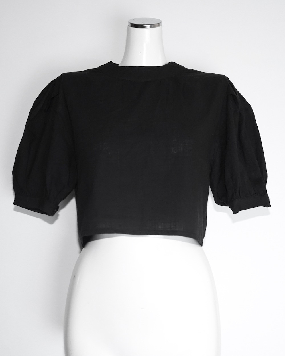 Back Cross Ribbon Puffsleeve Tops（black）