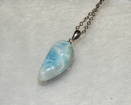 完全ナチュラル！含侵処理、色染め、練り一切なしのラリマーペンダント