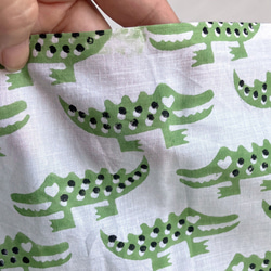 インド ブロックプリント生地 [50cm単位切売] サンガネリ ワニさん グリーン 花 SA 鰐 IF0364 2枚目の画像