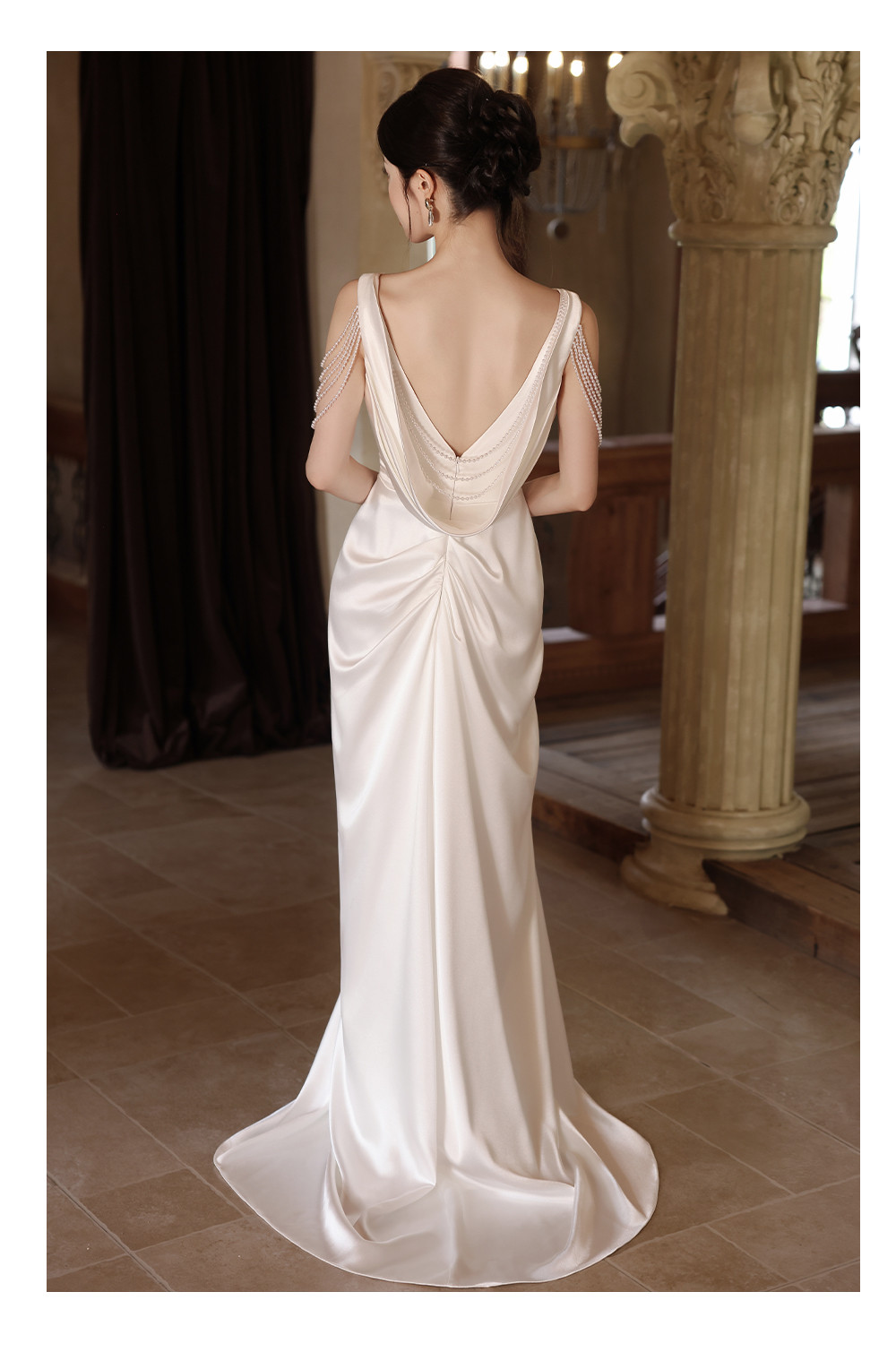 綺麗 白 サテン ウェディングドレス 裾引き おしゃれ パーティー 結婚式 花嫁 演奏会 前撮り 披露宴 A7045