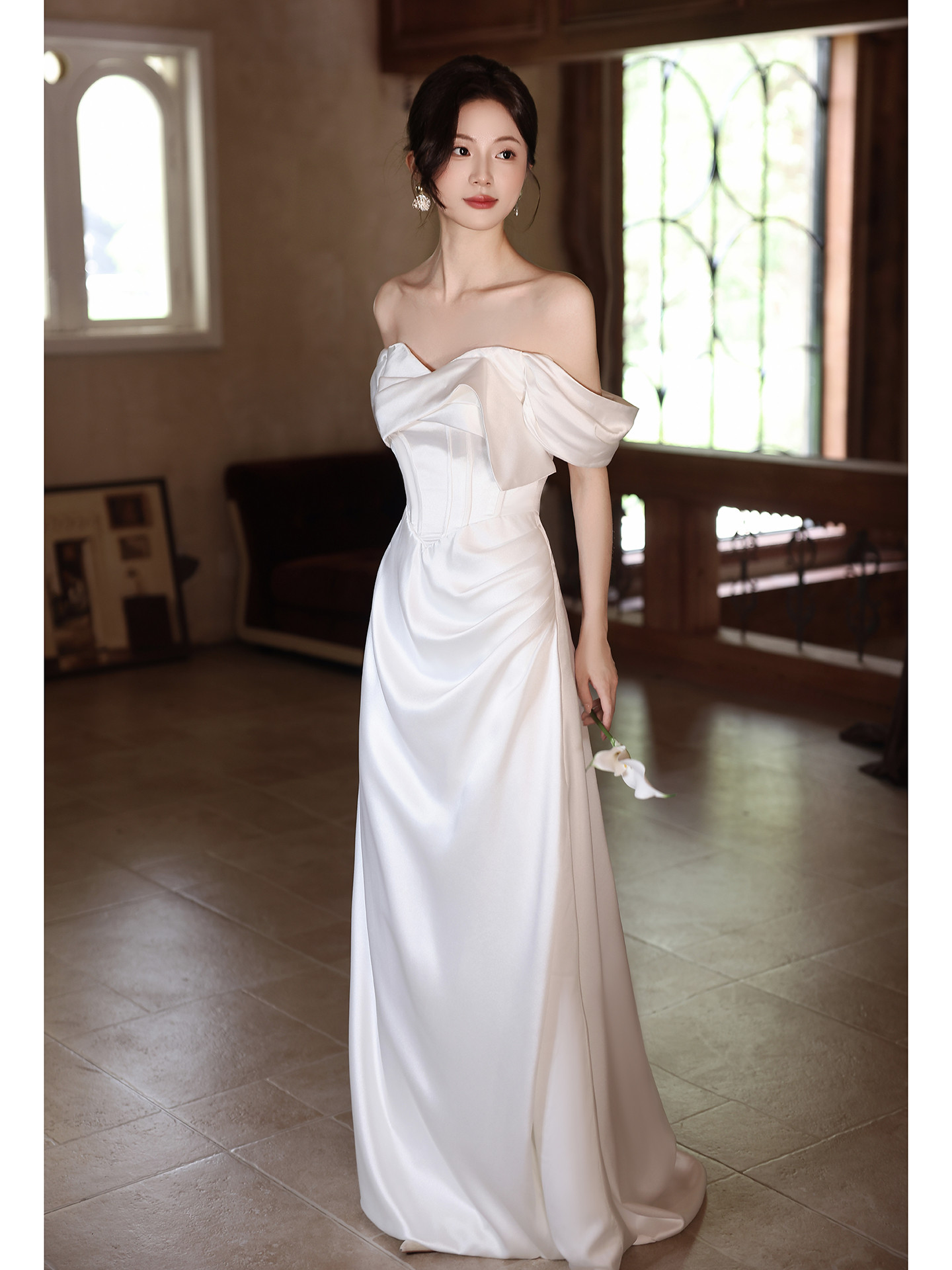 綺麗 白 サテン ウェディングドレス おしゃれ 韓国風 パーティー 結婚式 花嫁 演奏会 前撮り 披露宴 A7047 17,273円