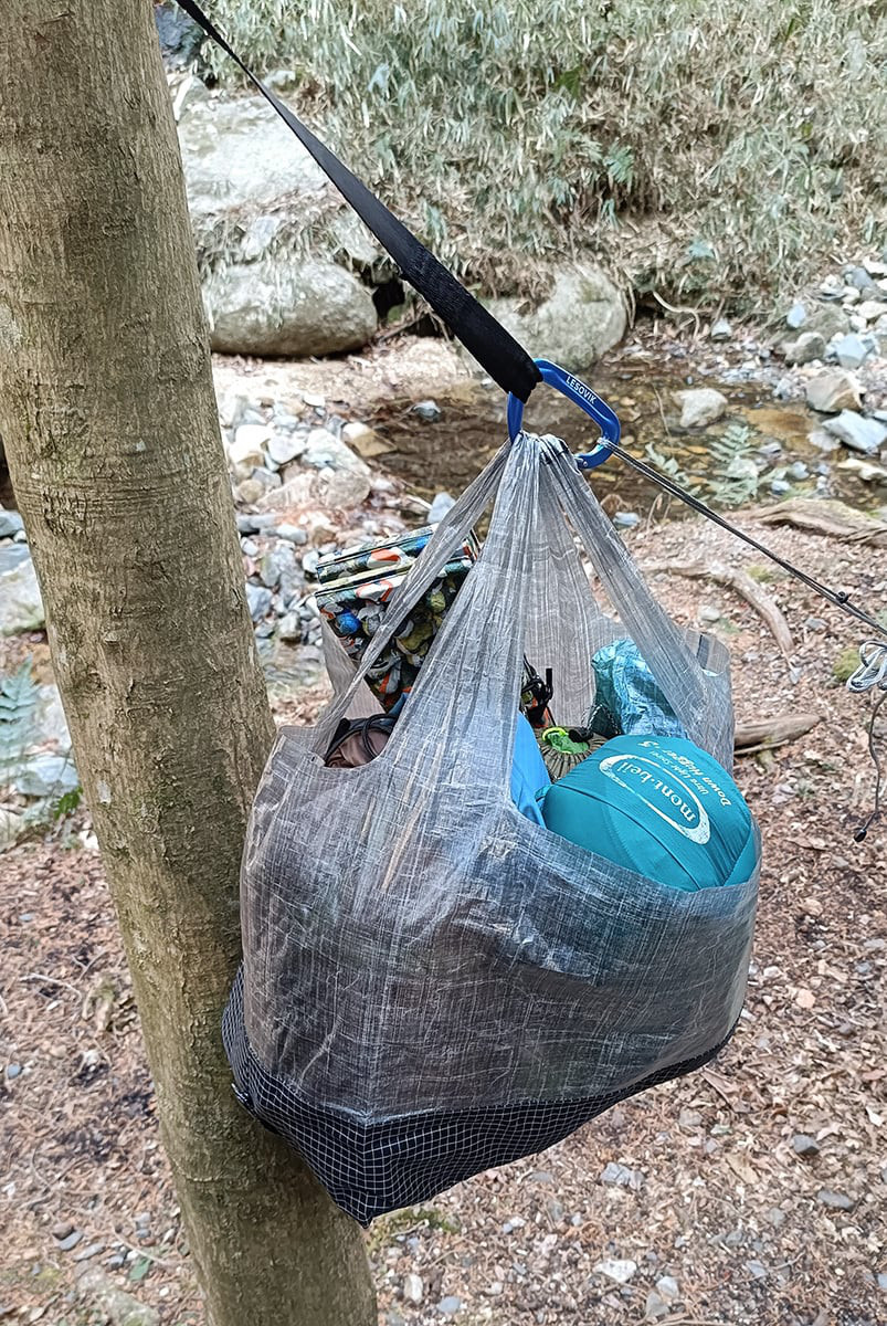 WALD137にジャストフィット軽量で丈夫なDCFのUL-DCF-SHOPPER(ウルトラライトDCFショッパー)