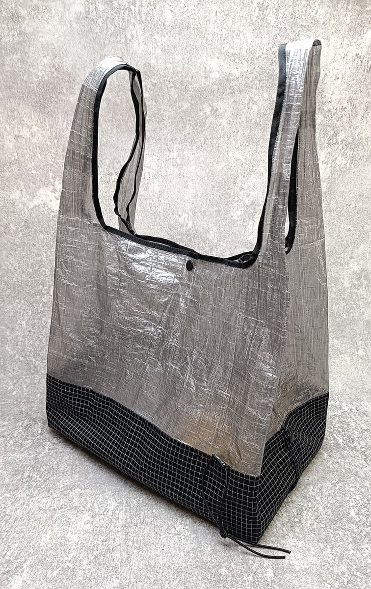 WALD137にジャストフィット軽量で丈夫なDCFのUL-DCF-SHOPPER(ウルトラライトDCFショッパー)