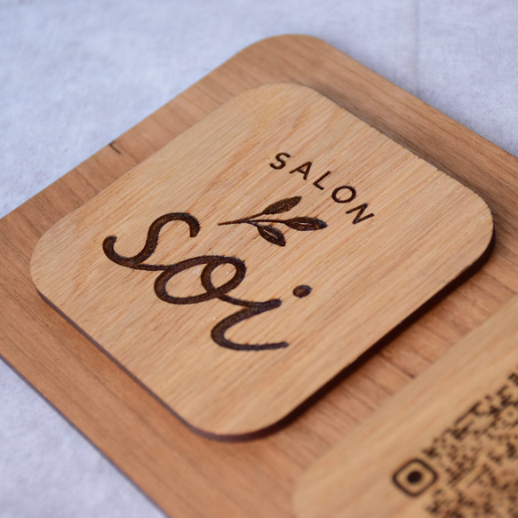 木材が選べる ロゴ、QRコード 木製看板 卓上看板 スタンド 10枚目の画像