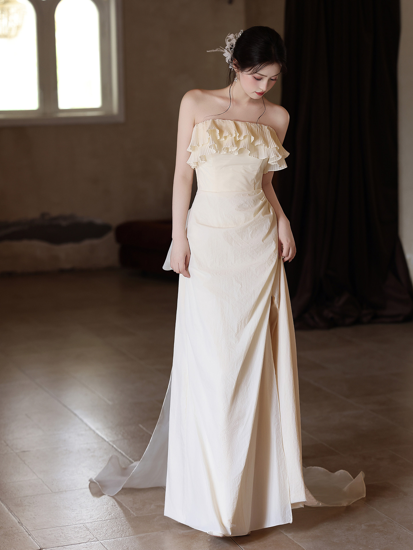 綺麗 白 ノースリーブ ウェディングドレス 裾引き 韓国風 パーティー 結婚式 花嫁 演奏会 前撮り 披露宴 A7055 15,015円