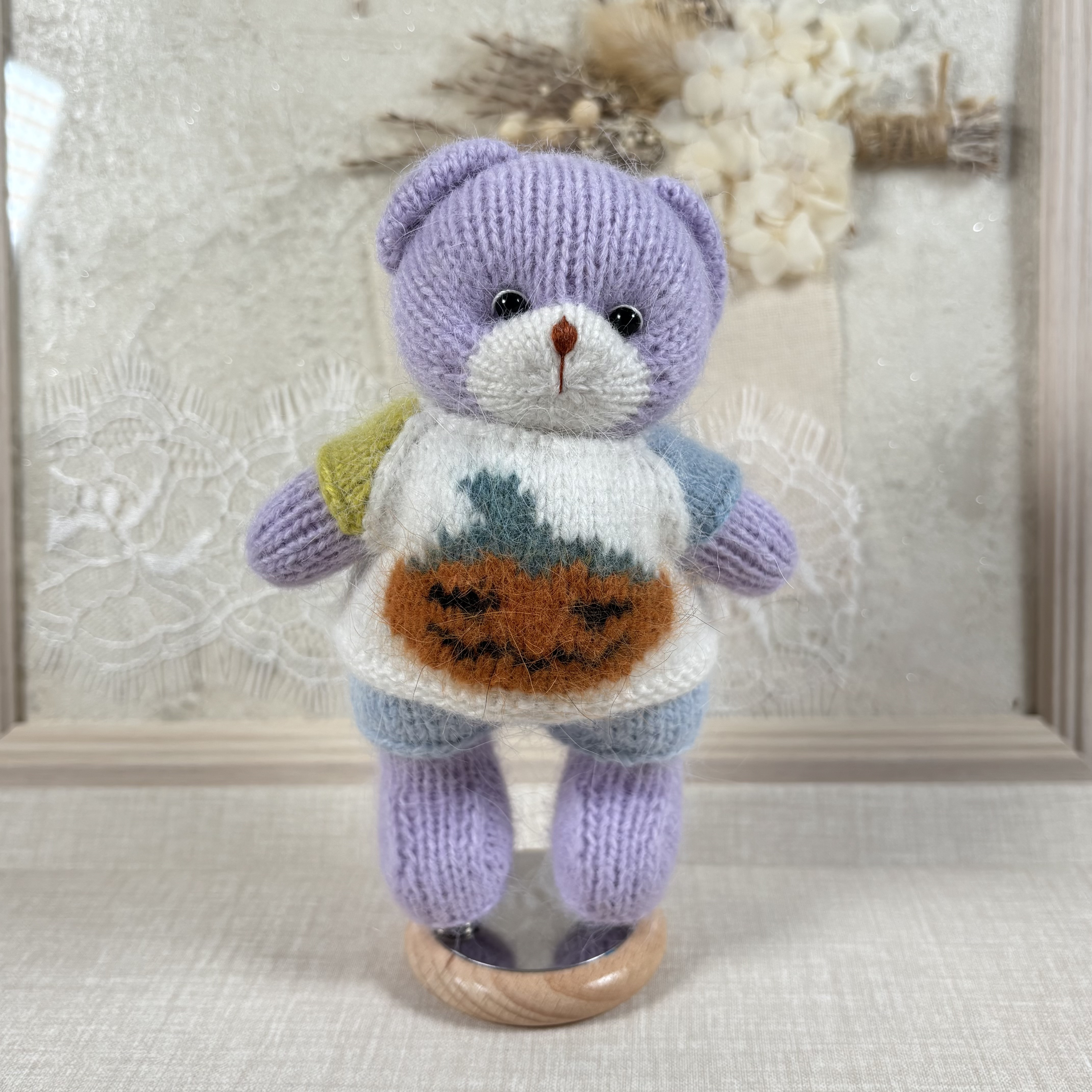毛糸 手作り 編みぐるみ 人形【モヘア毛糸｜棒針編み｜ハロウィン限定｜かぼちゃ柄セーターセット｜小熊｜パープル｜E】1体
