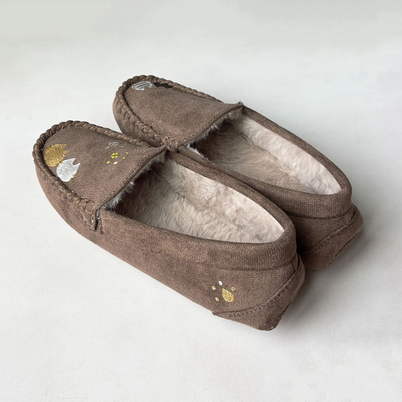 ★new 2025年モデル★あったかボアの水玉柄モカシンシューズ「にゃんモカ」ネコ！秋冬シューズ 2E【受注制作】 10枚目の画像