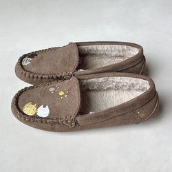 ★new 2025年モデル★あったかボアの水玉柄モカシンシューズ「にゃんモカ」ネコ！秋冬シューズ 2E【受注制作】 7枚目の画像