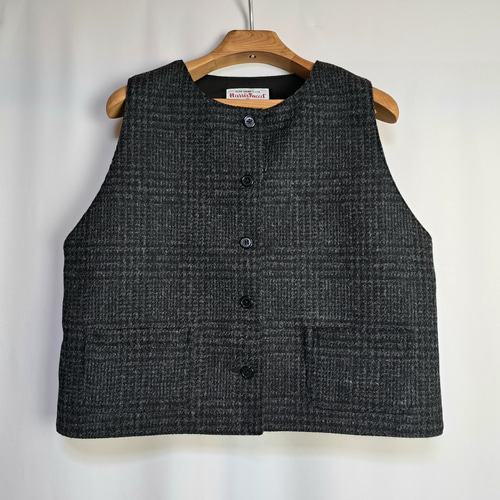 BLACK FRIDAY 10%OFF ハリスツイード ラウンドカラー ベスト グレン